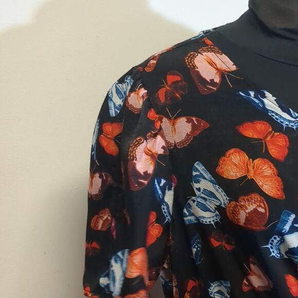 Torrid Butterfly Print Midi Brushed Charmeuse Wrap Dress Size 00 - Picture 9 of 12